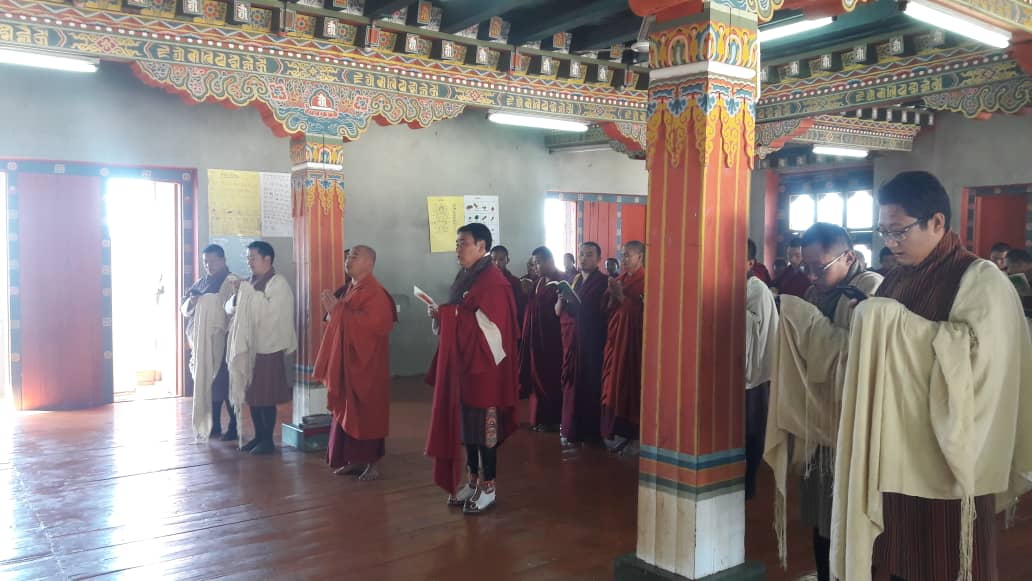 Offering Gyalpoi Zhabten